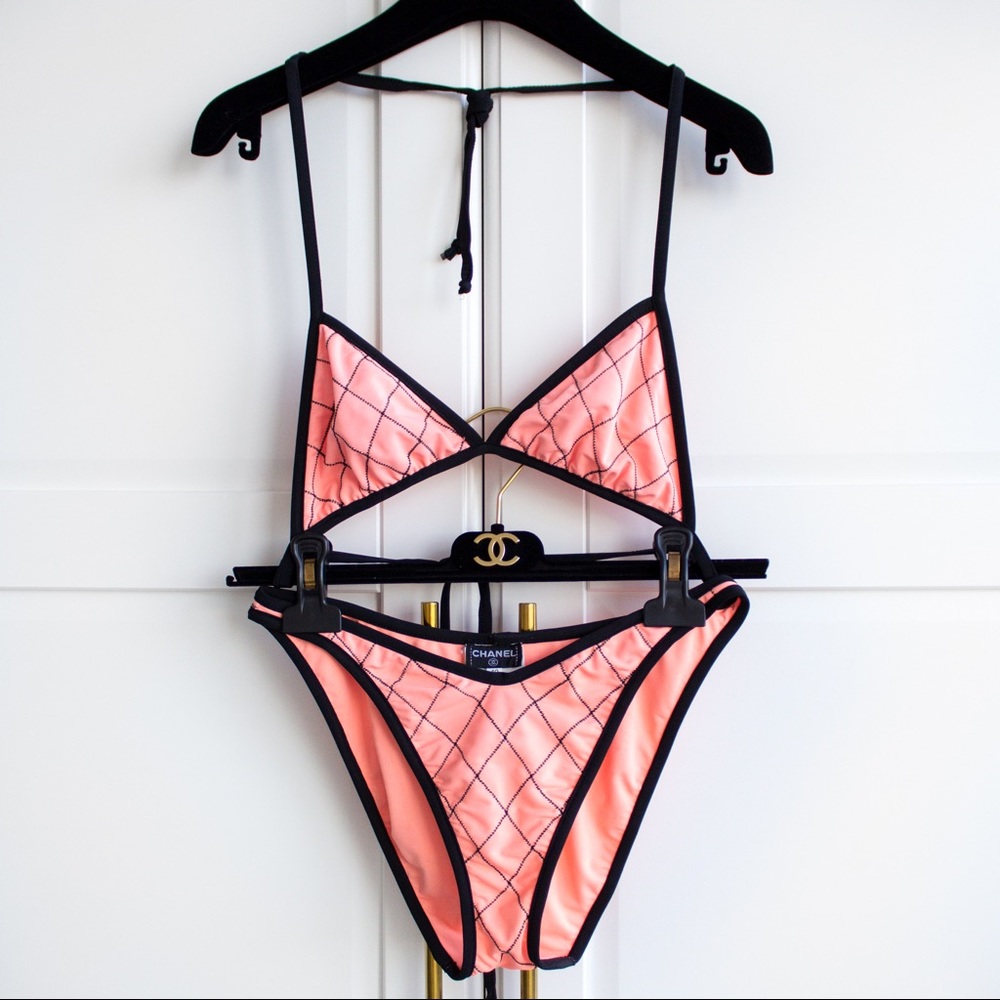 Iconic Chanel Vintage Spring 1995 Coral Pink Quilted 95P Bikini Swimsuit - Picture 4 of 12